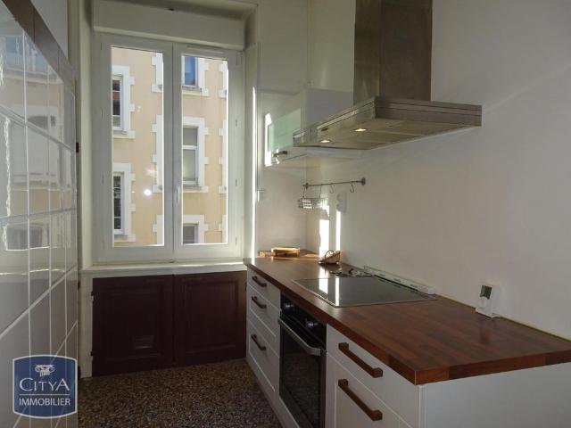 Location Appartement 3 pièces 71m² GRENOBLE 38000