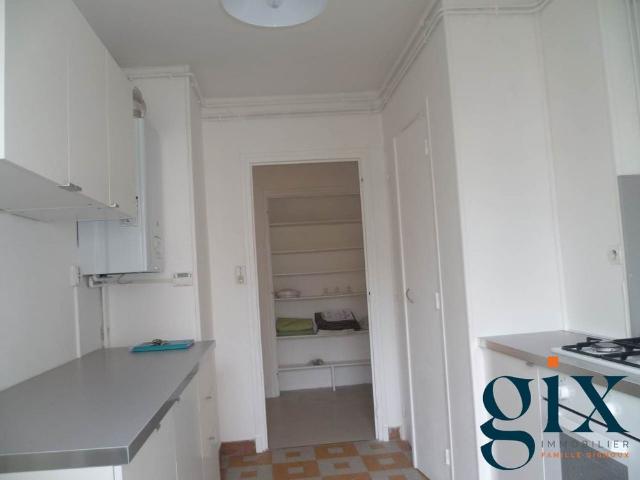 Location Appartement 3 pièces 71m² GRENOBLE 38000