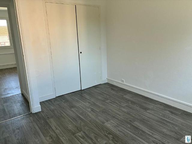 Location Appartement 3 pièces 71m² LE PETIT QUEVILLY 76140