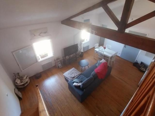 Location Appartement 3 pièces 71m² MOULON 33420