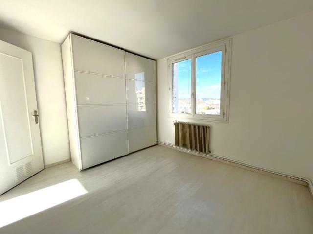 Location Appartement 3 pièces 71m² MONTPELLIER 34000