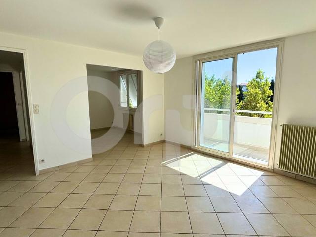 Location Appartement 3 pièces 71m² MONTPELLIER 34000