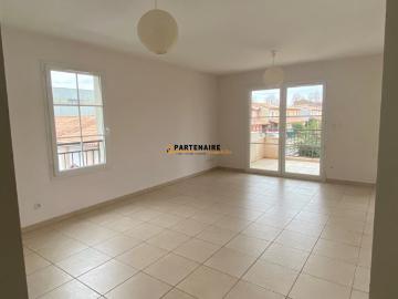 Location Appartement 3 pièces 71m² TOURNON SUR RHONE 07300