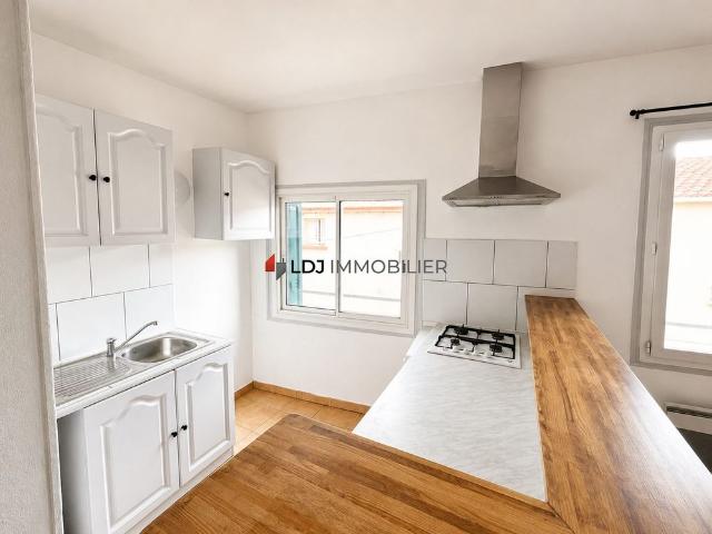 Location Appartement 3 pièces 71m² THUIR 66300