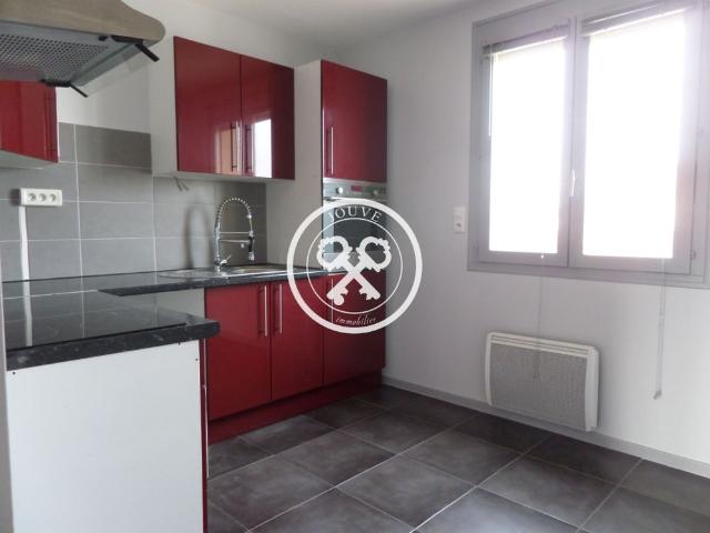 Location Appartement 3 pièces 71m² TROYES 10000