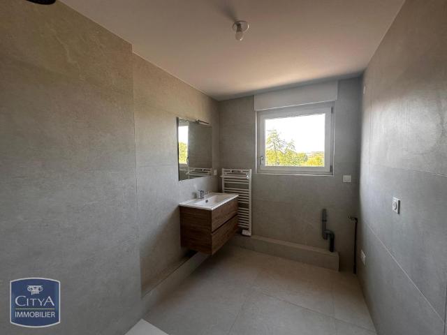 Location Appartement 3 pièces 71m² VENDENHEIM 67550
