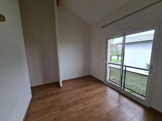 Location Appartement 3 pièces 72.55 m2 Messery