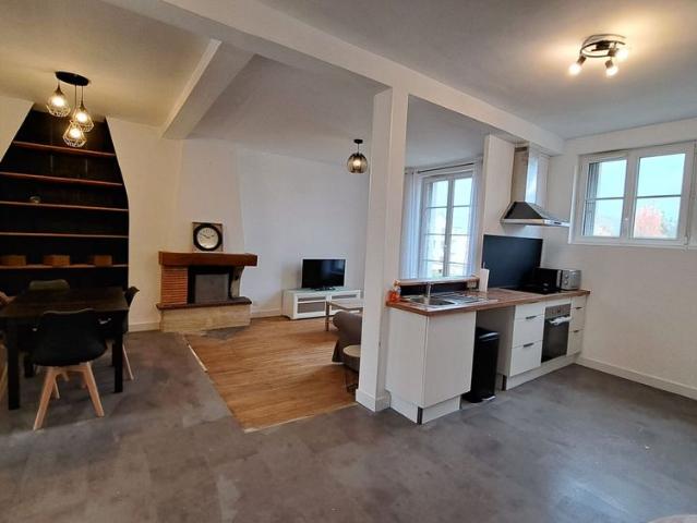 Location appartement 3 pièces, 72.60m², Saumur