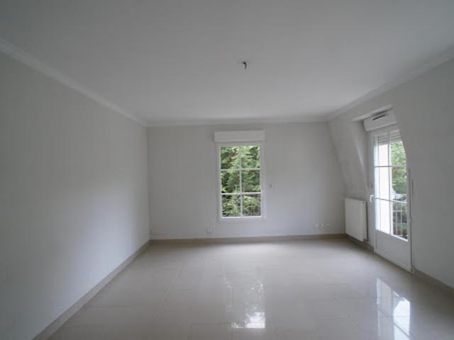 Location Appartement 3 pièces 72.71 m2 Lamorlaye