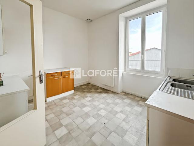 Location Appartement 3 pièces 72.84 m2 Beaune la Rolande