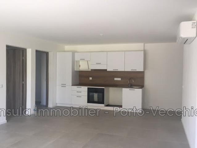 Location Appartement 3 pièces 72.11 m2 Porto Vecchio