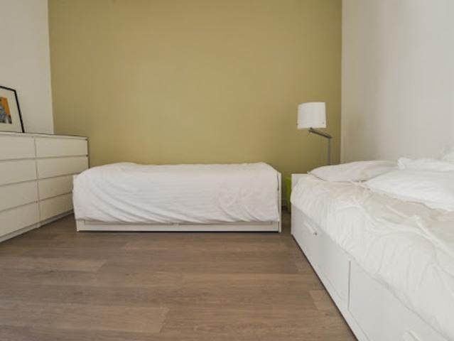 Location Appartement 3 pièces 72 m2 Marseille 6ème