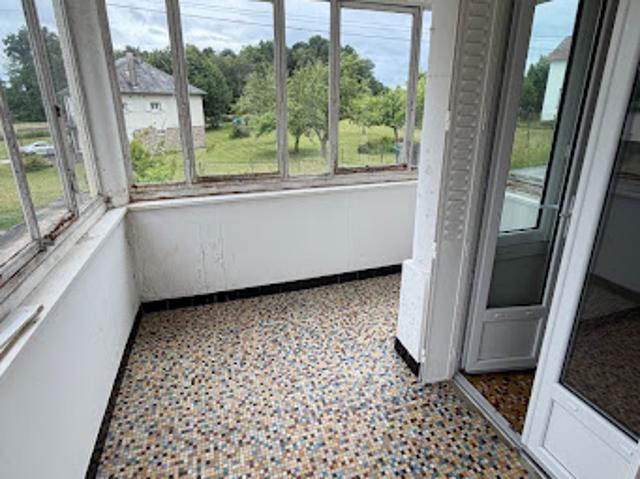 Location Appartement 3 pièces 72 m2 Montaignac sur Doustre