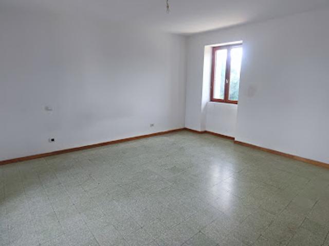 Location Appartement 3 pièces 72 m2 Saint Christol lès Alès
