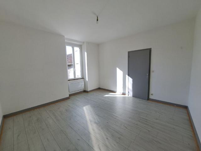 Location Appartement 3 pièces 72m²