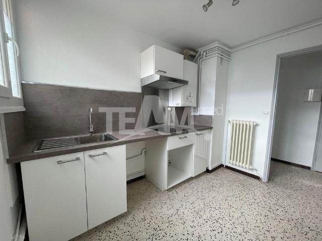 Location Appartement 3 pièces 72m² SETE 34200