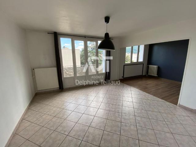 Location Appartement 3 pièces 72m² SEYSSINET PARISET 38170