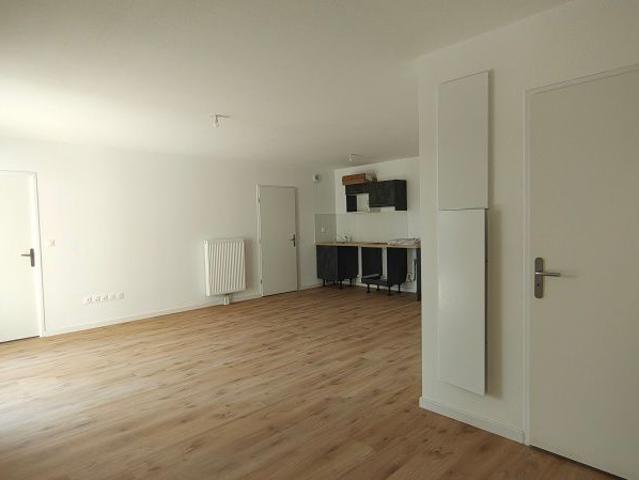 Location Appartement 3 pièces 72m² ROUBAIX 59100