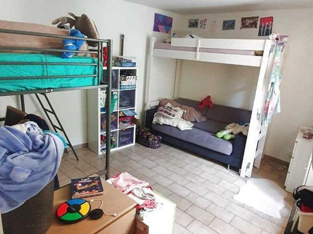 Location Appartement 3 pièces 72m² ROGNES 13840