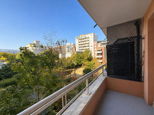 Location Appartement 3 pièces 77.52 m2 Suresnes