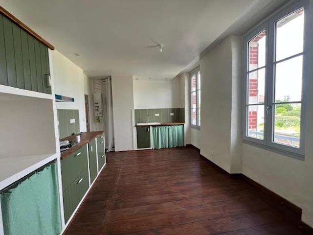 Location Appartement 3 pièces 77.58 m2 Saint Sever