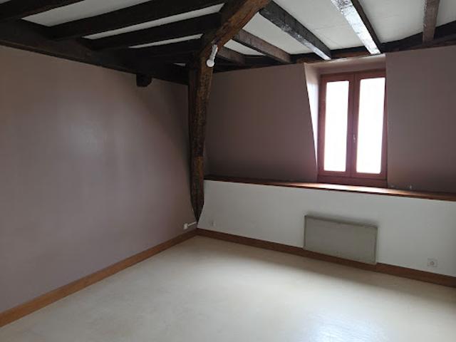 Location Appartement 3 pièces 77.8 m2 Nevers