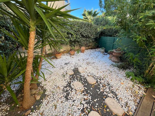 Location Appartement 3 pièces 77.08 m2 Le Pradet