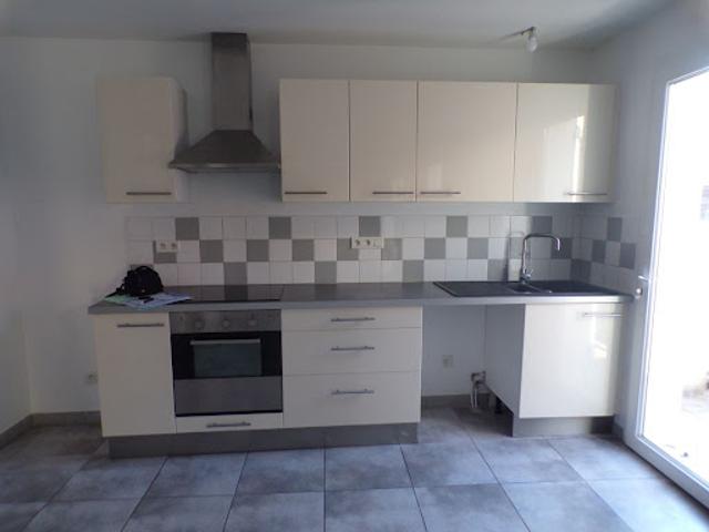 Location Appartement 3 pièces 77 m2 Oraison