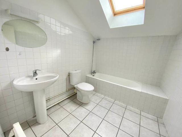 Location Appartement 3 pièces 77m²