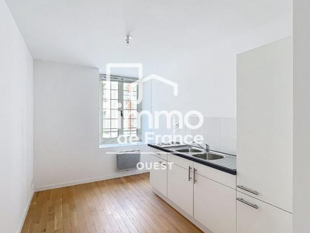 Location Appartement 3 pièces 77m²