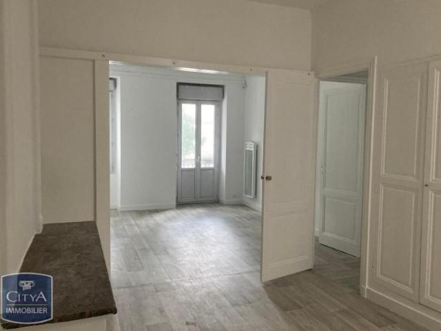 Location Appartement 3 pièces 77m² BORDEAUX 33000