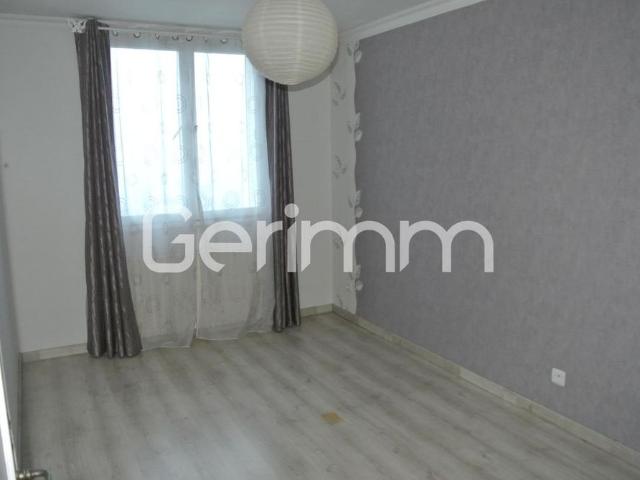 Location Appartement 3 pièces 77m² LE PONT DE CLAIX 38800
