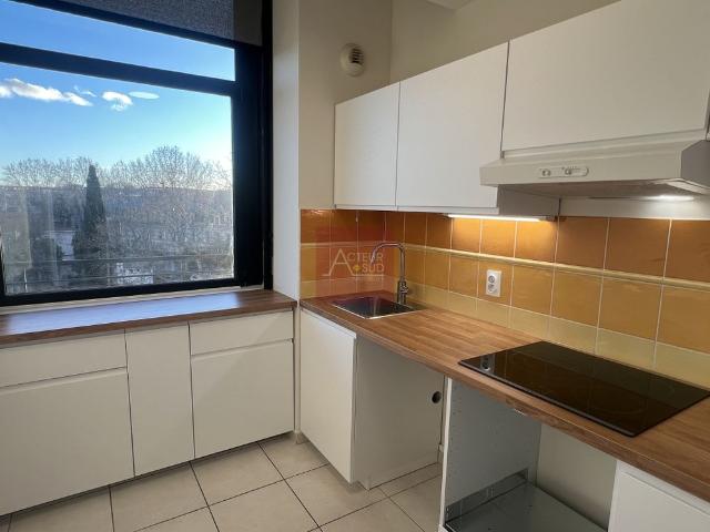 Location Appartement 3 pièces 77m² MONTPELLIER 34090