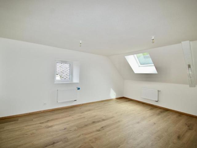 Location Appartement 3 pièces 77m² SCHIRMECK 67130