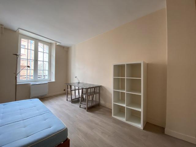 Location Appartement 3 pièces 77m² REIMS 51100