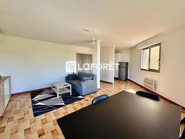 Location Appartement 3 pièces 74.62 m2 Marseille 8ème