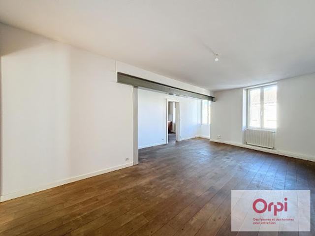 Location Appartement 3 pièces 74.6 m2 Montluçon