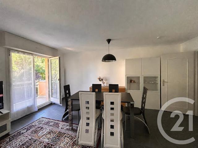 Location Appartement 3 pièces 74.78 m2 Strasbourg