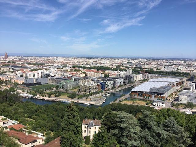 Location Appartement 3 pièces 74.79 m2 Sainte Foy lès Lyon