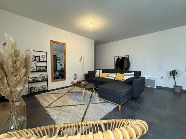 Location appartement 3 pièces, 74.92m², Mayenne