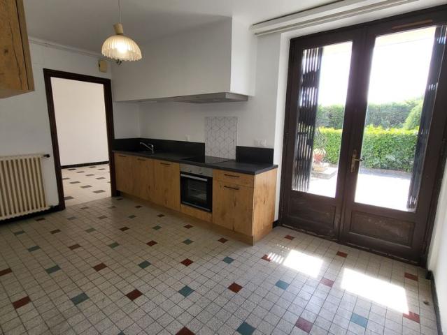 Location appartement 3 pièces, 74.30m², Carcassonne