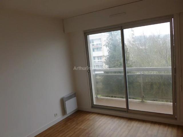 Location Appartement 3 pièces 74 m2 à Châtenay Malabry