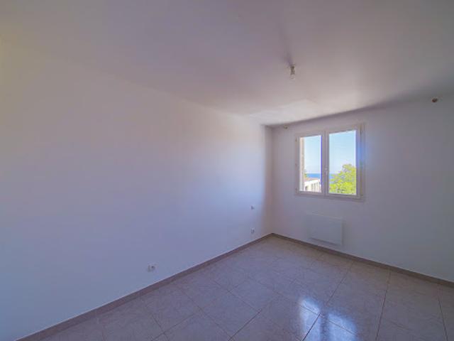 Location Appartement 3 pièces 74 m2 Bastia