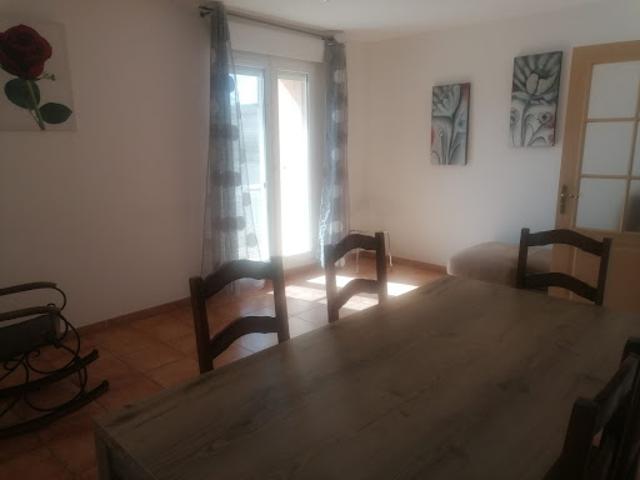 Location Appartement 3 pièces 74 m2 Chateaurenard