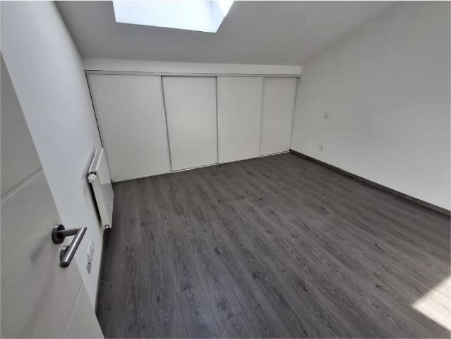 Location appartement 3 pièces 74 m²
