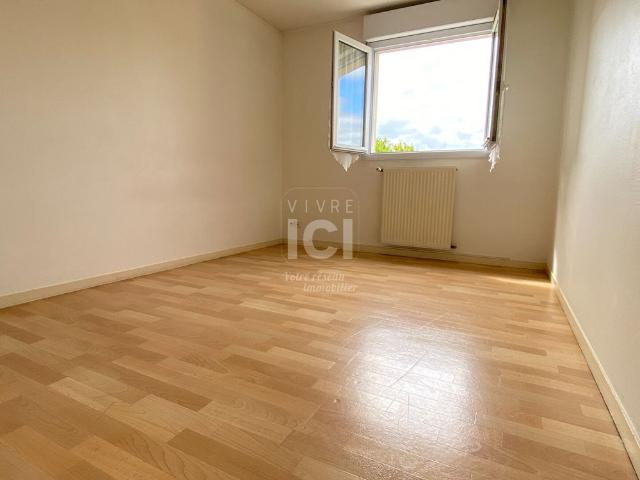 Location Appartement 3 pièces 74m²