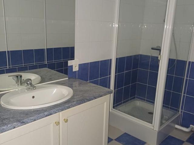 Location Appartement 3 pièces 74m²