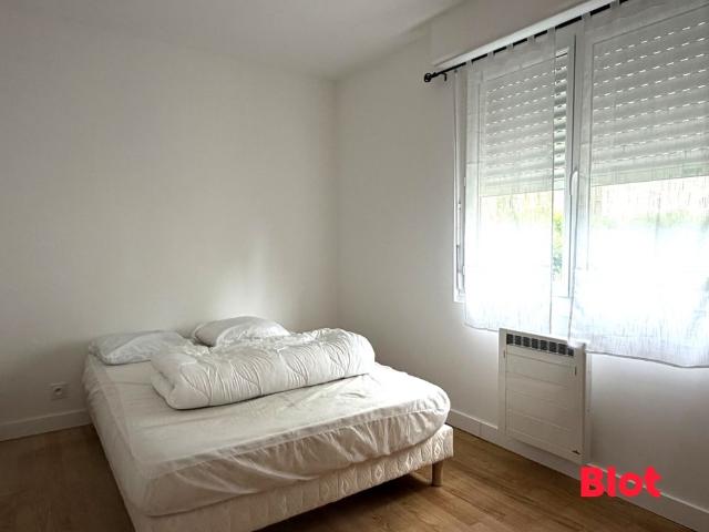 Location Appartement 3 pièces 74m² FOUGERES 35300