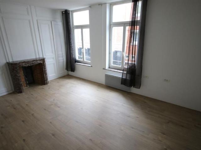 Location Appartement 3 pièces 74m² LILLE 59000