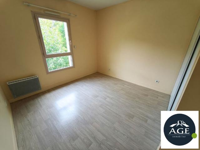 Location Appartement 3 pièces 74m² MAINTENON 28130